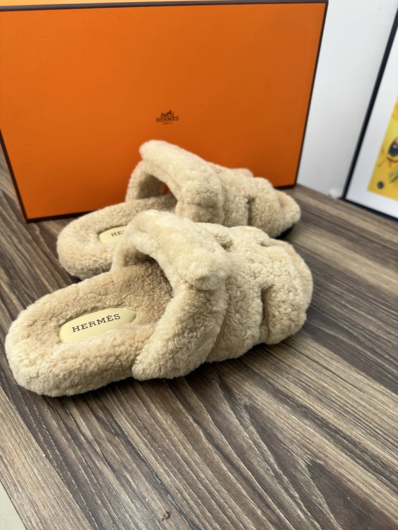 Hermes Slippers